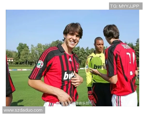 足球明星卡卡全民热潮引领新一代球迷文化与激情盛宴 足球明星卡卡全民热潮引领新一代球迷文化与激情盛宴