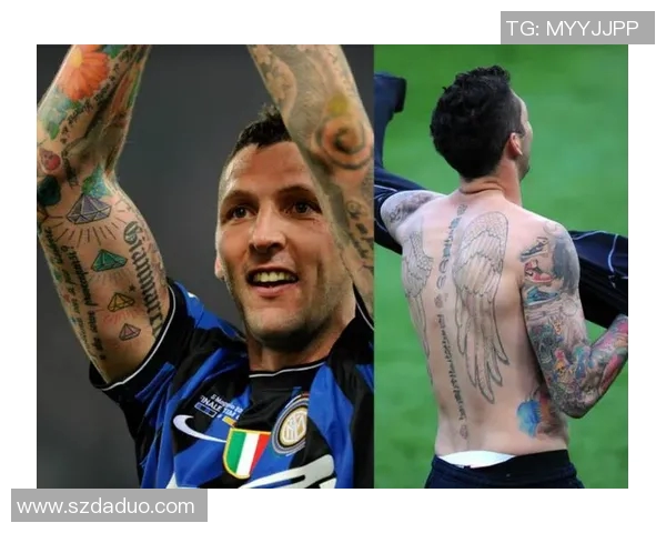 足球明星独特腿部纹身图案解析与背后故事分享