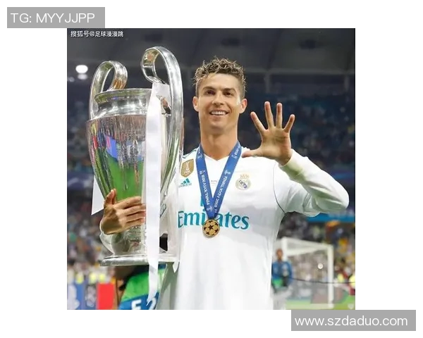 足球明星的胜利姿势大揭秘展现他们的独特庆祝方式与激情瞬间 足球明星的胜利姿势大揭秘展现他们的独特庆祝方式与激情瞬间