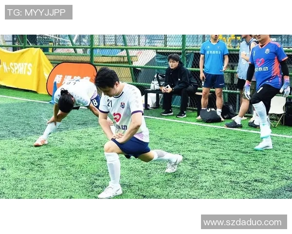 杭州足球队进攻战术解析与球员表现全面分析 杭州足球队进攻战术解析与球员表现全面分析