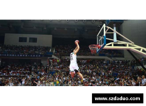 NBA罚球线起跳扣篮：飞扬挑战空中极限